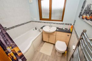 Photo 5- click for photo gallery